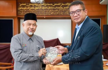 photo_6136315412291980351_y